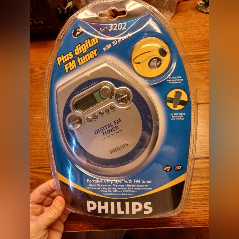 Philips portable cd player with Fm tuner